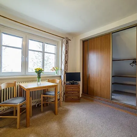 בית הארחה Jana 3*