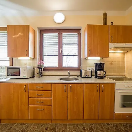 Jana בית הארחה